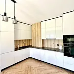 Salon Z Widokiem Na Jezioro Kisajno I 2 Sypialnie Gizycko
