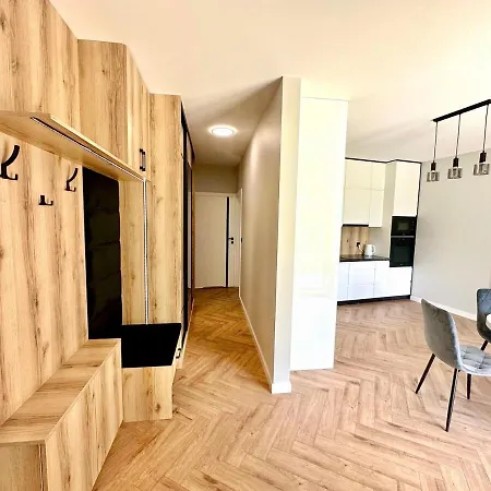 Salon Z Widokiem Na Jezioro Kisajno I 2 Sypialnie Apartment